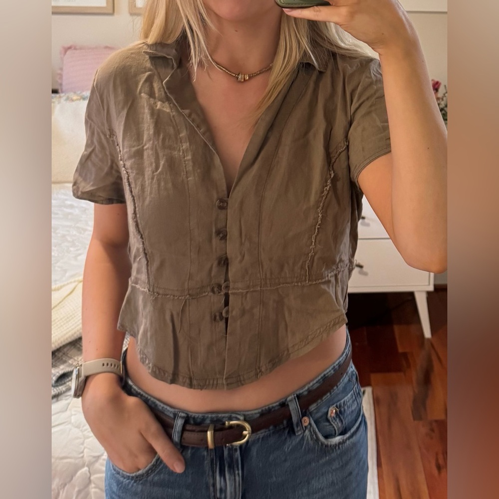 Free People Cropped Button-Front Short Sleeve Shirt in Brown